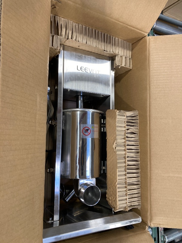 Photo 1 of 7Lb/3L Sausage Stuffers?304 Stainless Steel Sausage Maker Adjustable, 2 Speeds, 5 Filling Tubes (Silver)