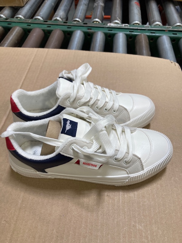 Photo 1 of Rocket Dog Women's Cheery Sneaker size us 10