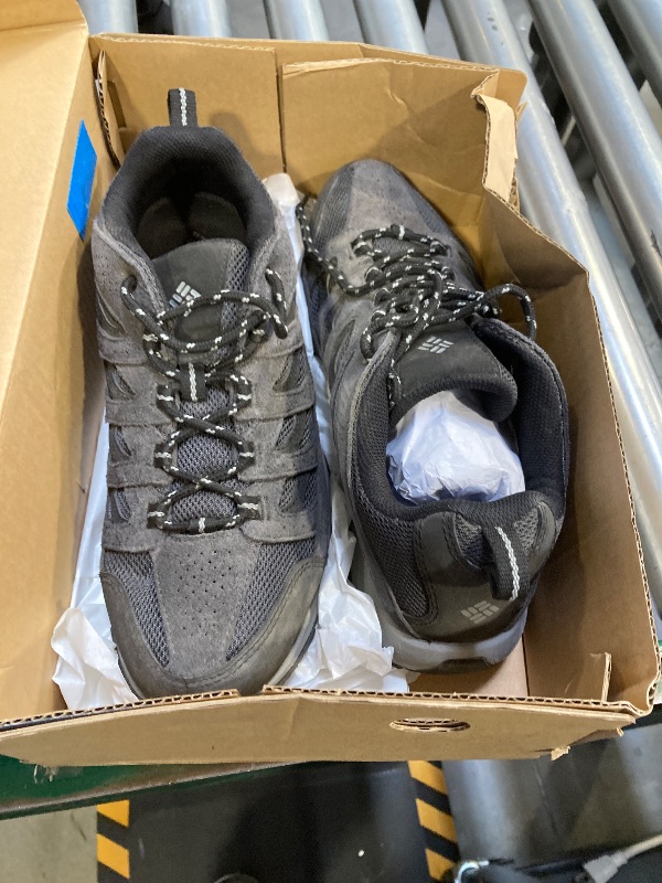 Photo 1 of Columbia Mens Crestwood, Shark Grey, 9 Wide