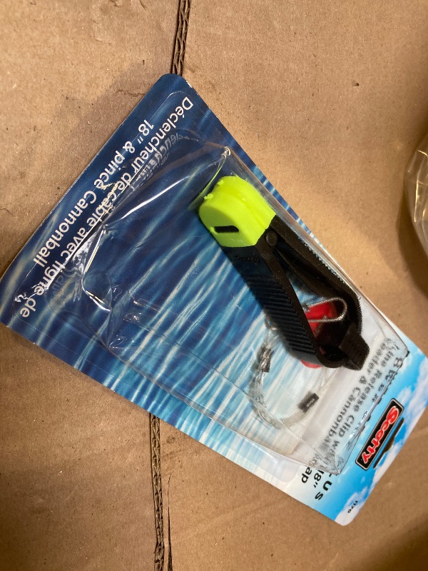 Photo 1 of Scotty #1170 Power Grip with Cannonball Snap and Heavy 18" Monofilament Leader