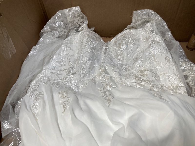 Photo 1 of size 12--Wedding Dresses for Bride 2024 with Lace Appliques Polyester A Line Women Dress Long Sleeves Beach Bride Dress
