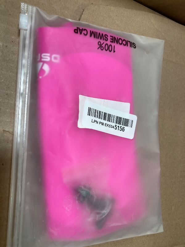 Photo 1 of 1pc  Womens Silicone Swim Cap for Long Hair,3D Ergonomic Design Silicone Swimming Caps for Women Kids Men Adults Boys Girls with Ear Plug and Nose Clip(Fuchsia/M)