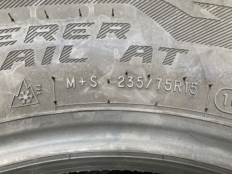 Photo 1 of Cooper Discoverer Road and Trail AT All-Terrain Tire, 235/75R15 XL 109T, Set of 1