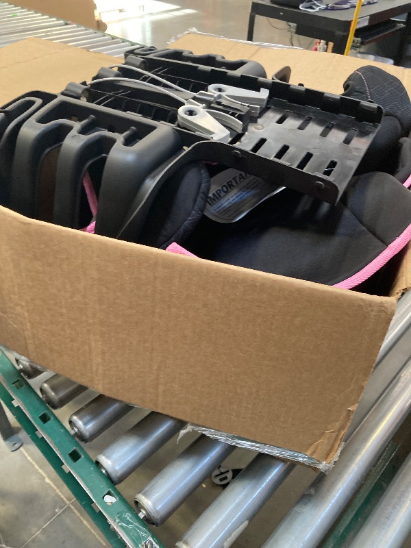 Photo 1 of Evenflo GoTime LX High Back Booster Car Seat