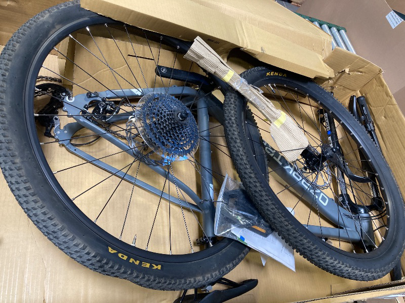 Photo 1 of Ozark Trail 29 Ridge Mountain Bike Large Frame Gray Adult Unisex
