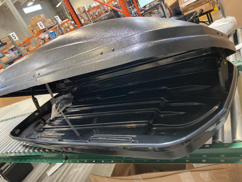 Photo 1 of Thule Pulse Roof Cargo Box
