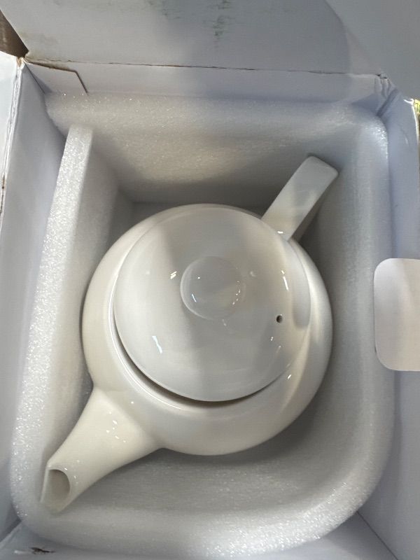 Photo 1 of Sweese Teapots for Tea, 27 oz Porcelain Tea pot with Removable Stainless Steel Infuser, Tea Pots for Loose Tea - White