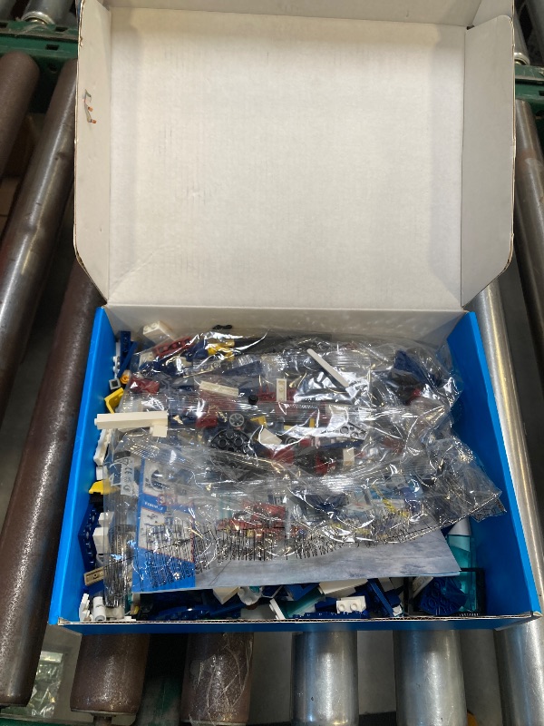 Photo 1 of Verwisdon City Police Station Building Sets, 3 in 1 Police Building Bricks Kit with Police Car, Bandit Car, Drone,Gift for Boys 6-12, Blue, FC3322