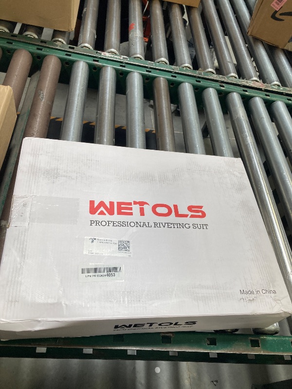 Photo 1 of WETOLS 16" Rivet Nut Tool, Professional Rivet Nut Tool Kit with 11 Metric & Inch Mandrels M3 M4 M5 M6 M8 M10 M12, 10-24, 1/4-20, 5/16-18, 3/8-16, 110pcs Rivnuts and Blow Carry Case - WE-889
