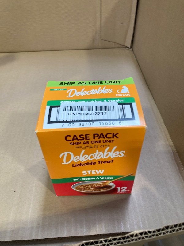 Photo 1 of Hartz Delectables Stew Lickable Wet Cat Treats for Adult & Senior Cats, Chicken & Veggies, 1.4 Ounce (Pack of 12) exp- 12/27/2026