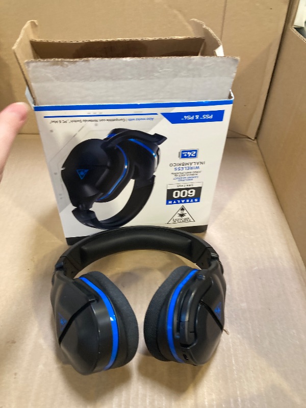 Photo 1 of Turtle Beach Stealth 600 Gen 2 USB Wireless Amplified Gaming Headset for PS5, PS4, PS4 Pro, Nintendo Switch, PC & Mac with 24+ Hour Battery, Lag-Free Wireless, & Sony 3D Audio - Black 