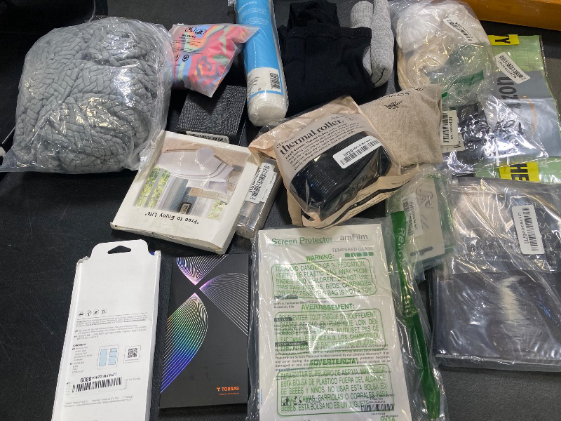 Photo 1 of BAG LOT. MISC. ITEMS
---FINAL SALE / NO RETURNS ---