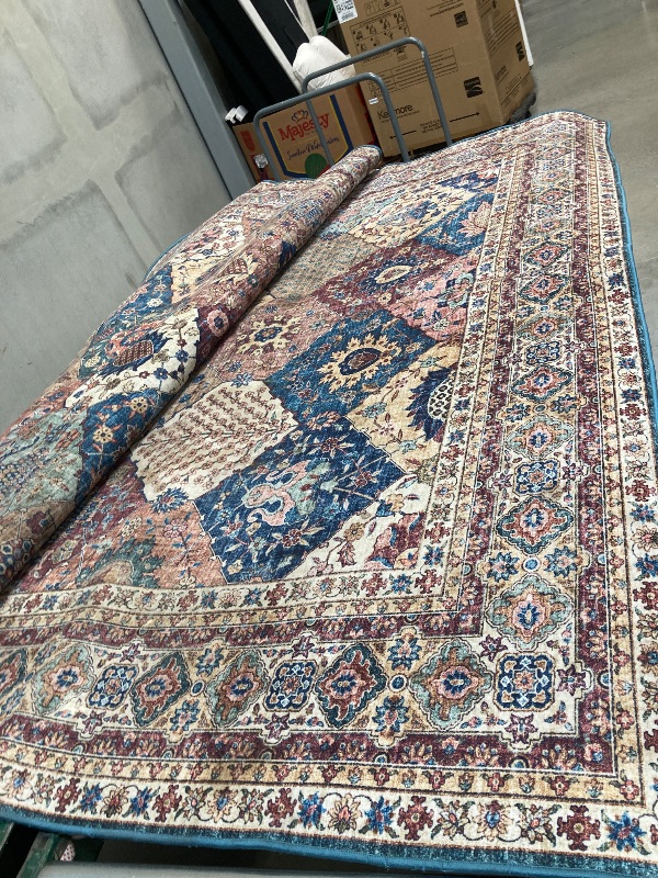 Photo 1 of AREA RUG 8'X10'