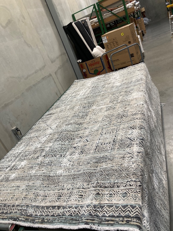 Photo 1 of NOURISION HOME LYNX AREA RUG LNXX06 LVBLU 7'10"X9'13"\