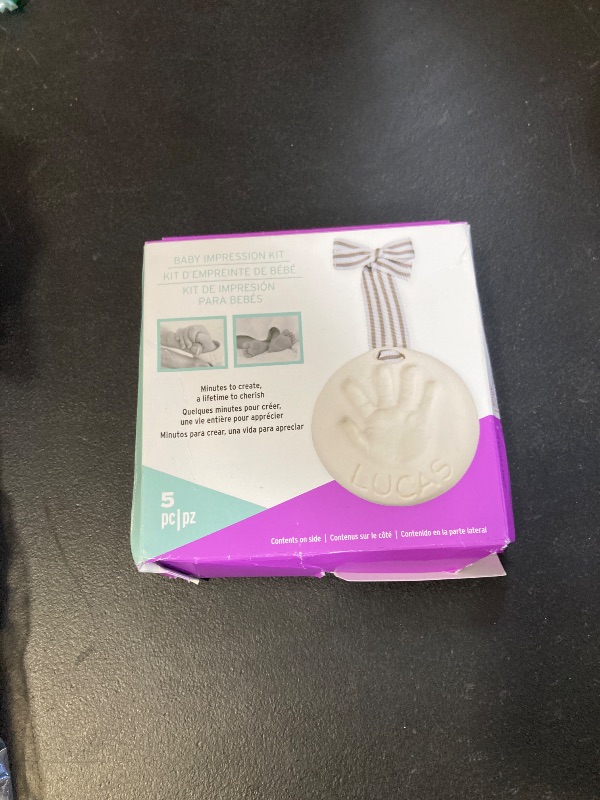 Photo 1 of Polyform Sculpey Keepsake Baby Impression Kit