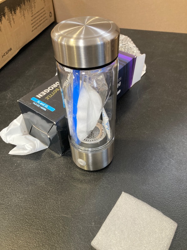 Photo 1 of 2025 New Hydrogen Water Generator Bottles, Portable Hydrogenated Water Bottle with SPE PEM Technology, 420ml Hydrogen Water Bottle Generator, Rechargeable Ionizer Machine for Home, Office, and Travel