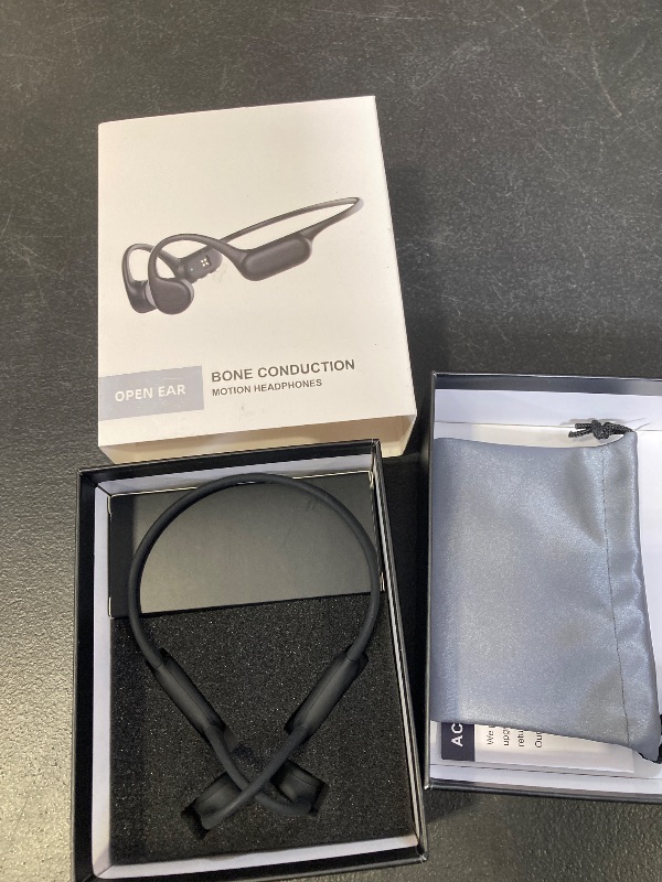 Photo 1 of Dnniakm Swimming Headphones,Bone Conduction Headphones Bluetooth 5.4,IPX8 Waterproof,32G Memory Sports Headphone,Underwater Headphone with MP3-Player for Swim,Open Earphones for Swimming (Black X20)