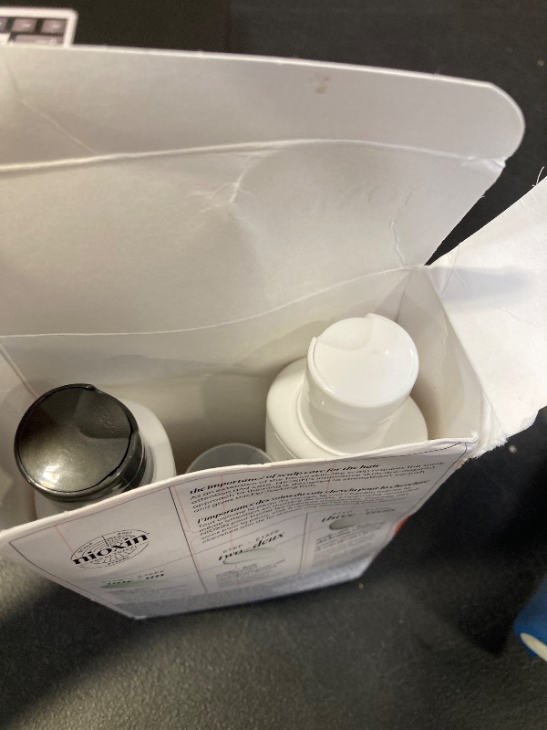 Photo 1 of Nioxin Scalp + Hair Thickening System 4 | For Colored or Damaged Hair with Progressed Thinning| With Niacinamide and Biotin | Trial Size | 1 Month Supply