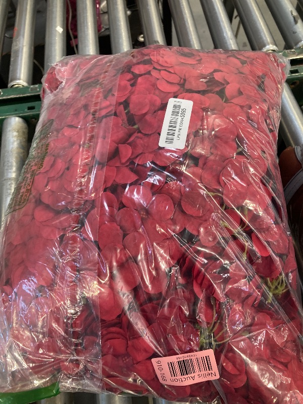 Photo 1 of Nagobi Artificial Hydrangea Flowers 104pcs Faux Silk Hydrangeas Flowers Heads with Stems for Wedding Centerpieces Home Garden Baby Shower Party Decoration (Red)