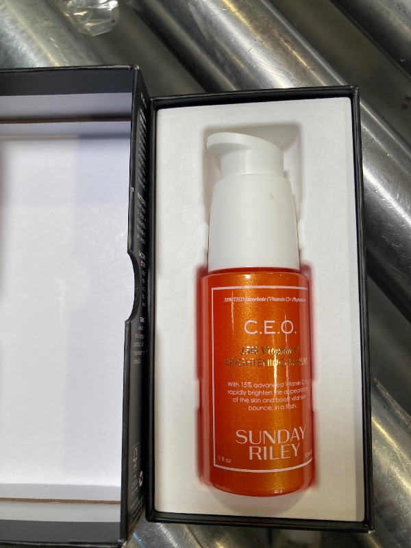 Photo 1 of Sunday Riley C.E.O. 15% Vitamin C Brightening Serum, Orange, 1.0 Fl oz(pack of 1)