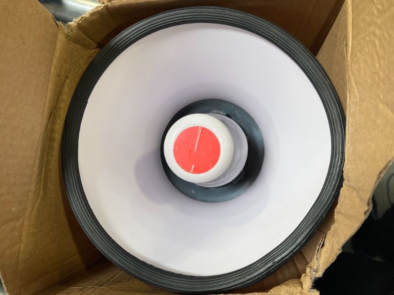 Photo 1 of PYLE PRO PMP20 Megaphone/Bullhorn