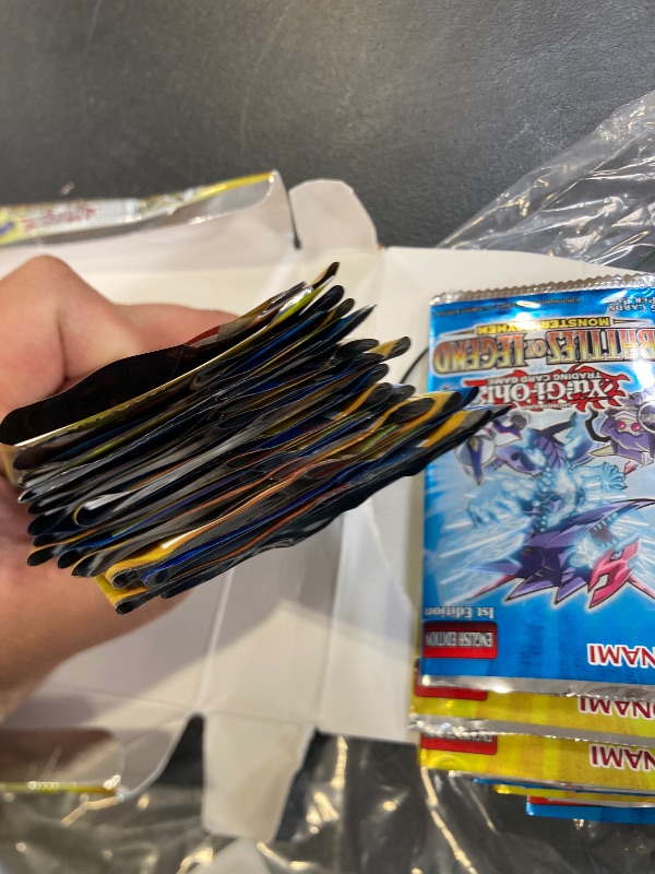 Photo 1 of Yu-Gi-Oh! CCG: Booster Box: Battles of Legend: Monster Mayhem (24 Packs)