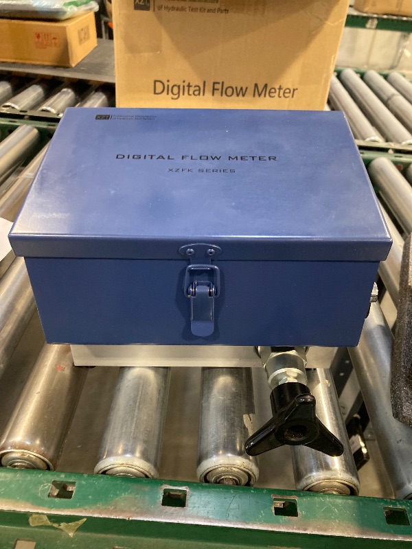 Photo 1 of XZT 6000PSI 100 GPM Inline Digital Hydraulic Flow Meter,Hydraulic Pressure Test kit, Flow Test for Excavator, Pump,Cylinder,Hydraulic Valve,Motor (400L / 100Gallon)