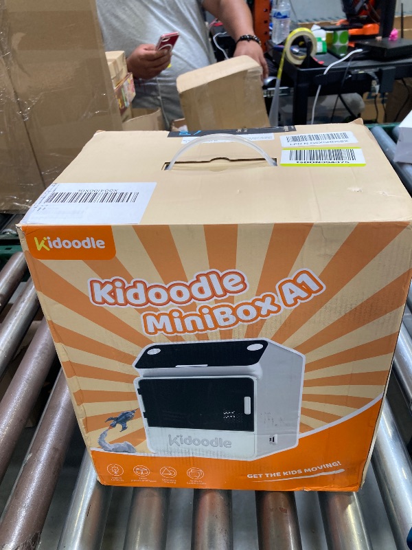 Photo 1 of Kidoodle MiniBox A1 3D printer: A Kid’s Toy Factory