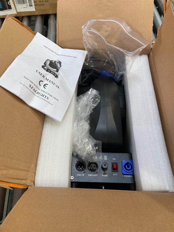 Photo 1 of 200w MINI BEAM SPOT LED MOVING HEAD LIGHT 