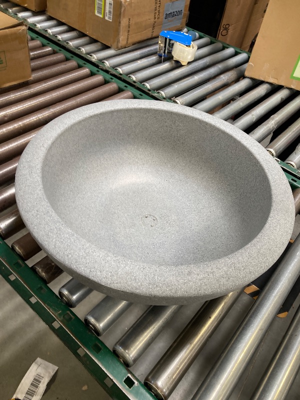 Photo 1 of 21" Garden Flower Pot 