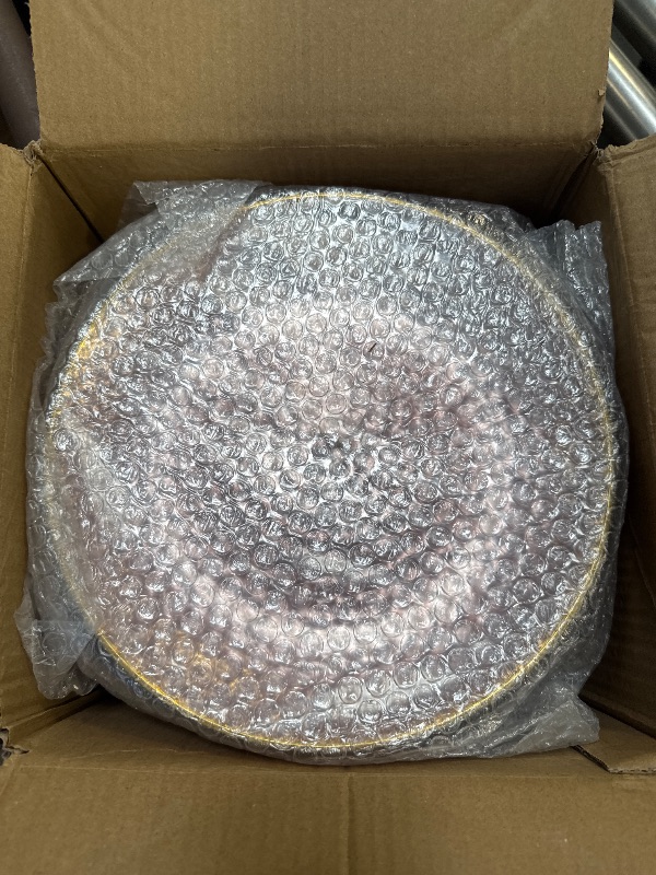 Photo 1 of Rubtlamp 100 Pcs Pink And Gold Plastic Plates - 10 inch Clear Pink Gold Dinner Plates - Hammer Pattern Design - Fancy Disposable Plates - Heavy-Duty Party Plates Ideal for Mother's Day