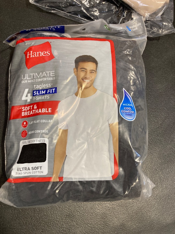 Photo 1 of Hanes Ultimate Men's FreshIQ Crew T-Shirt, black- 4 - Pack, Small