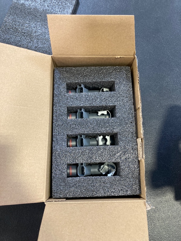 Photo 1 of Vphix Fuel Injectors Compatible with Saturn 2005-2007 Ion, 2006-2007 Vue, 2007 Aura/Sky & Chevrolet 2005-2007 Cobalt, 2006-2007 HHR, 2006-2008 Malibu & Pontiac G6/G5/Solstice, 2.2L 2.4L, Replace FJ718