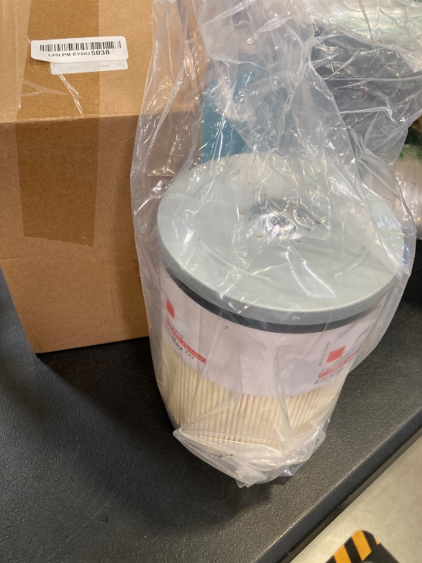 Photo 1 of FS19915 fuel water separator filter Compatible with Detroit Diesel Engine DD13 DD15 DD16# P551011 PF9804 L9915F