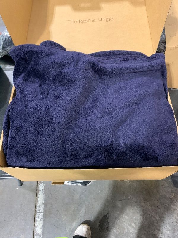 Photo 1 of Cooling Comforter, King/Cali King, Blanket for Hot Sleepers 