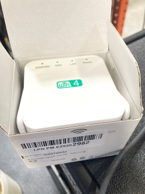 Photo 1 of Speedwave WiFi Extender,Speed Wave WiFi Extender 2025,WiFi Signal Booster 2025, WiFi Booster', WiFi Range Extender 300Mbps, Wireless Signal Repeater Booster 2.4 Dual Band 4 Antennas 360° Full Coverage