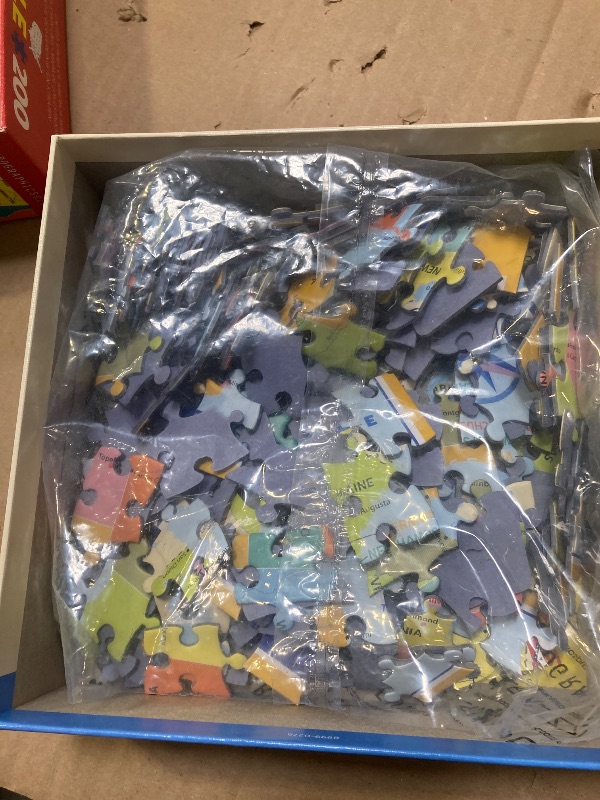 Photo 1 of EuroGraphics Map of the United States of America Jigsaw Puzzle (200-Piece)