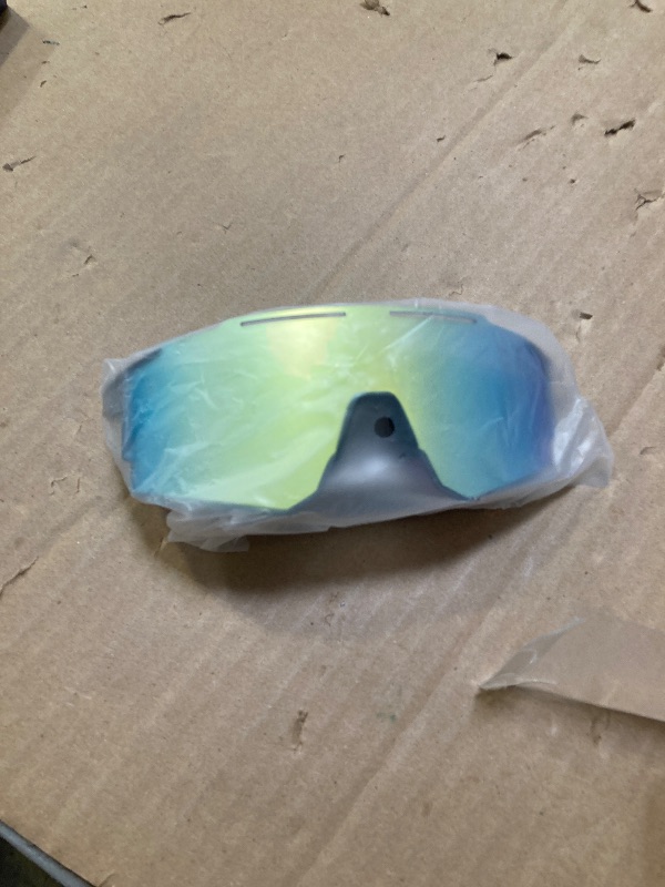 Photo 1 of OULAIQI Cycling Sunglasses for Cycling Men Women Baseball Glasses 1 Lens