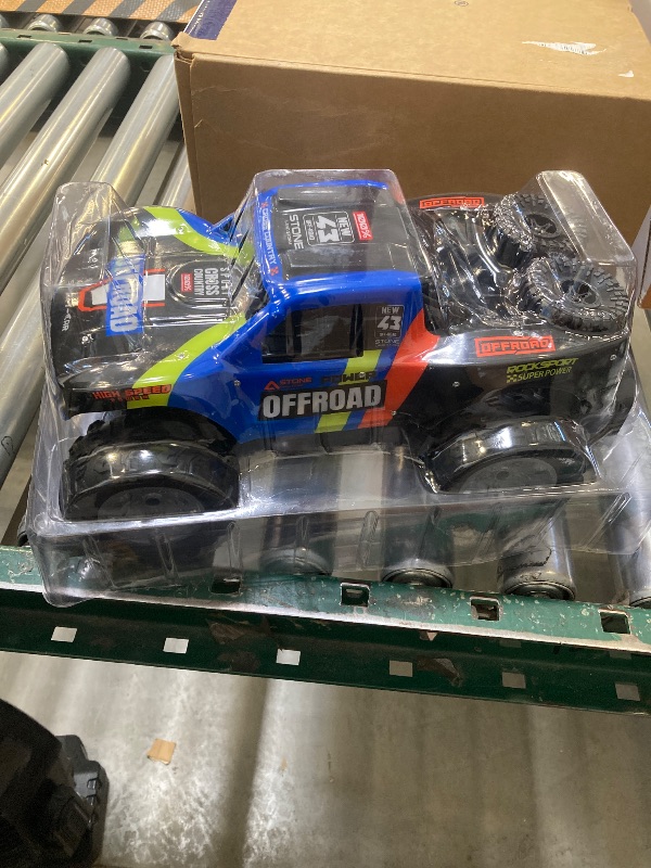 Photo 1 of 1/12 Big Amphibious Remote Control Car?Monster Truck Pool Toy w/ Waterproof Remote, 4WD, 2.4G, 2 Modular Batteries (60+Mins), Off Road All Terrains RC Car For Boys Adults Kids 4-12, Ideal Gift-Blue