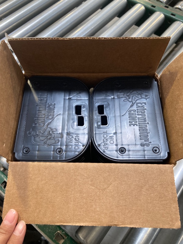Photo 1 of Exterminator's Choice Black Mouse Bait Station with 12 Compact Units & 1 Key - Bait Boxes for Mice - Durable and Discreet Outdoor Setup - Mice Boxes