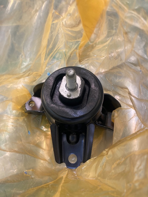Photo 1 of JDMON Front Upper Engine Mount Replacement for 2011-2016 Hyundai Elantra 1.8L, Accent, Veloster, Kia Rio, Forte 1.6L Compatible with A71004, GP9797, 218101W000, 218102V000