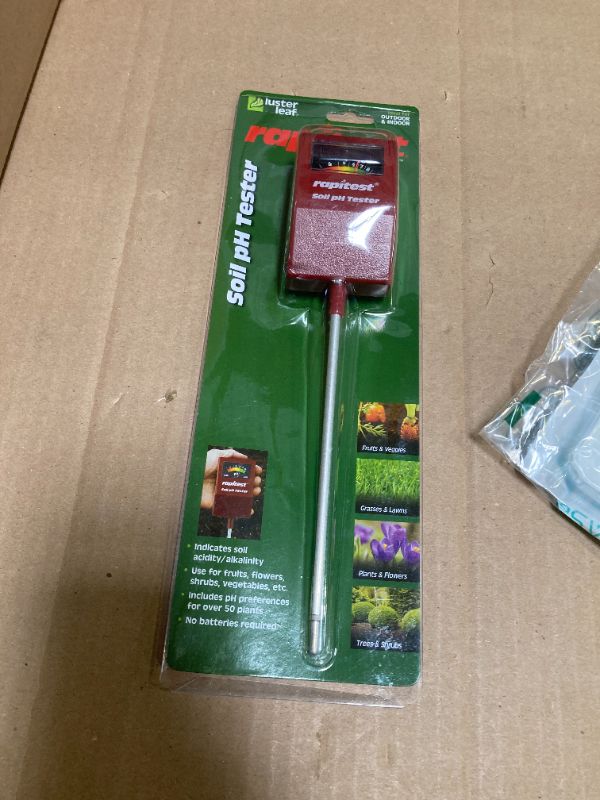 Photo 1 of Luster Leaf 716753 Soil pH Tester 1815 Rapitest Mini, Steel