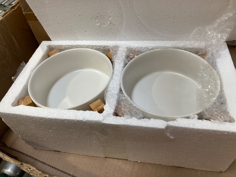 Photo 1 of LIONWEI LIONWELI Ceramic Raised Dog Bowls, Medium - Set of 2 - Non Slip Wood Stand - Anti Vomiting - 850 ml - White