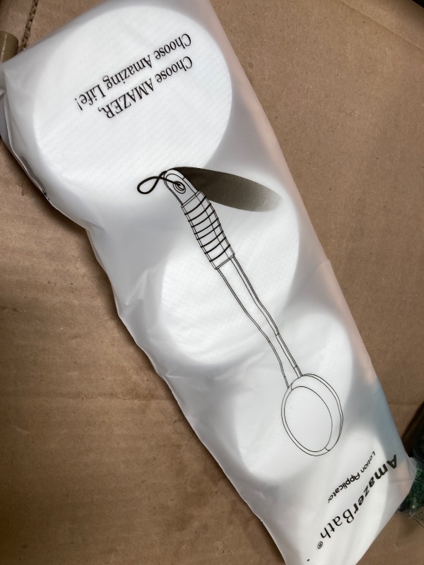 Photo 1 of AmazerBath Lotion Applicator for Back, Feet, 4 Replacement Pads with 17" Curved Handle, Back Sunscreen Applicator for Kids, Elderly, Women, Apply Skin Cream Medicine Moisturizer Tanner, White
