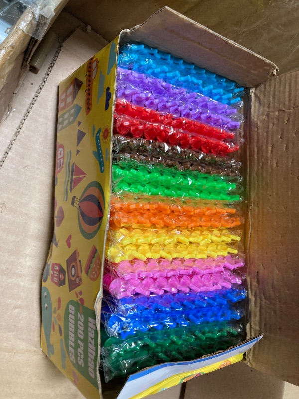 Photo 1 of Hazibao 200 Pack Star Bubble Wands,Party Favors Supplies for Toddlers Kids’ Birthday, Summer Outdoor Celebrations,School Classroom Carnival Prize Giveaways,Bulk Gift Box as Goody Bags Stuffer