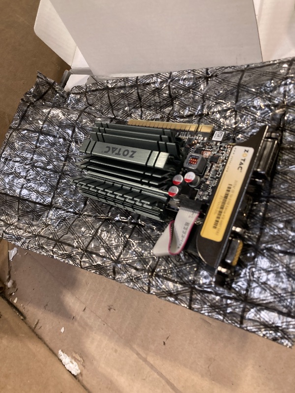 Photo 1 of ZOTAC GeForce GT 730 Zone Edition 4GB DDR3 PCI Express 2.0 x16 (x8 lanes) Graphics Card (ZT-71115-20L)