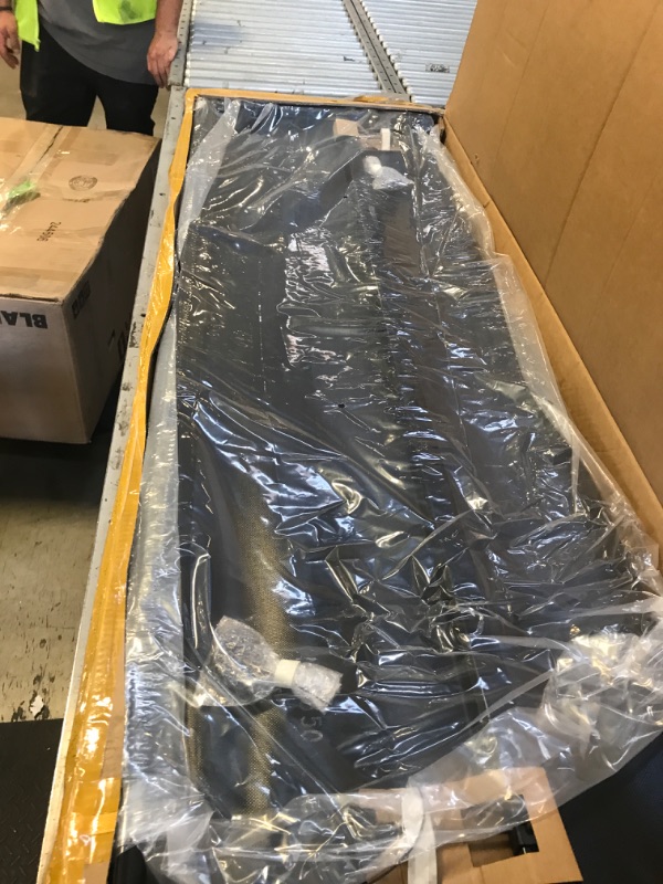 Photo 1 of oEdRo Soft Tri-Fold Truck Bed Tonneau Cover Compatible with 2005-2025 Nissan Frontier(NOT for México) 5 Feet Bed