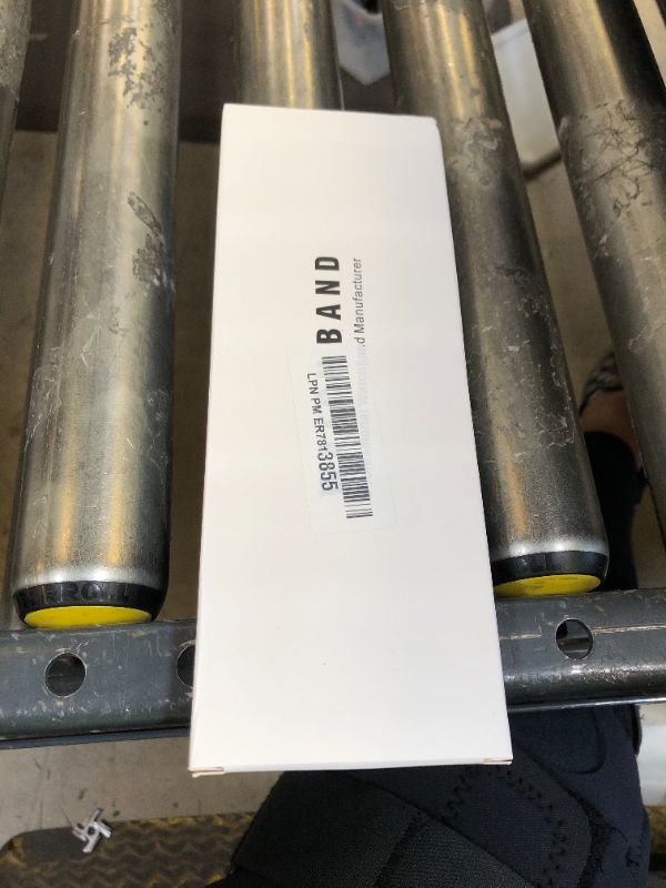 Photo 1 of QUNDAXI Gold Apple Watch Band Compatible with Apple Watch 41mm 45mm 42mm 44mm 40mm 38mm Metal stainless steel Watchband suitable for iWatch 9/8/7/6/5/4/3/2/1/SE series Women Luxury strap (38mm 40mm