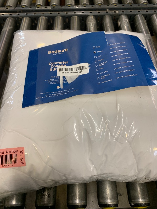 Photo 1 of Bedsure Twin XL Comforter Duvet Insert Dorm Bedding - White Extra Long Twin Comforter, Quilted All Season Duvet with Corner Tabs