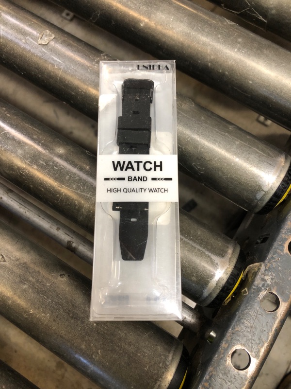 Photo 1 of MTHGH Watch Band for Garmin Forerunner 165/245 /55 Smartwatch, Watch Strap for Garmin Active 5 /Approach S50/S40 /vivoactive 3, Soft Silicone Replacement Wrist Band for Garmin Venu/Venu 2 Plus